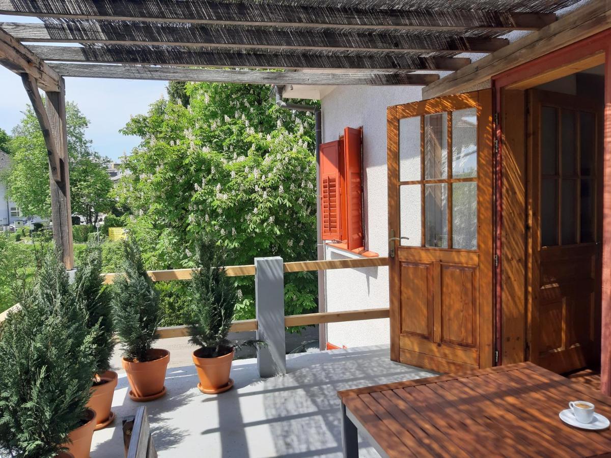 Triglav Apartment House Kranj Exterior photo