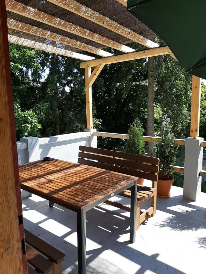 Triglav Apartment House Kranj Exterior photo