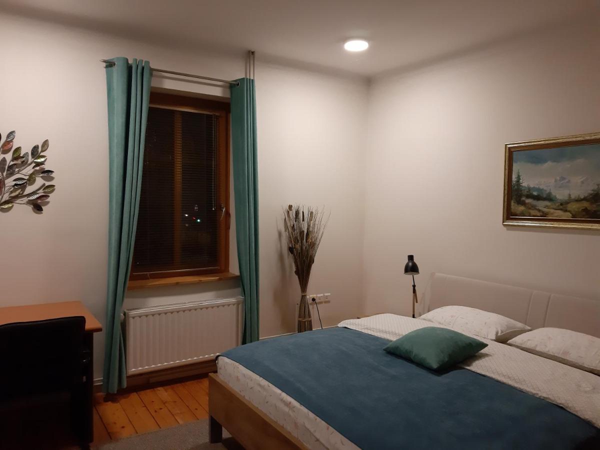 Triglav Apartment House Kranj Exterior photo